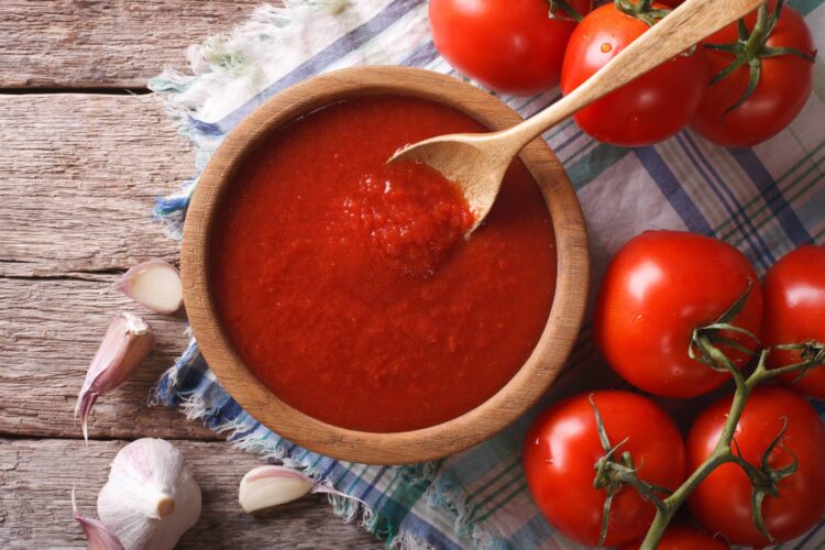 Slow-Cooker Tomato Sauce